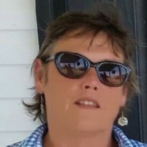 Meet your Posher, Deb